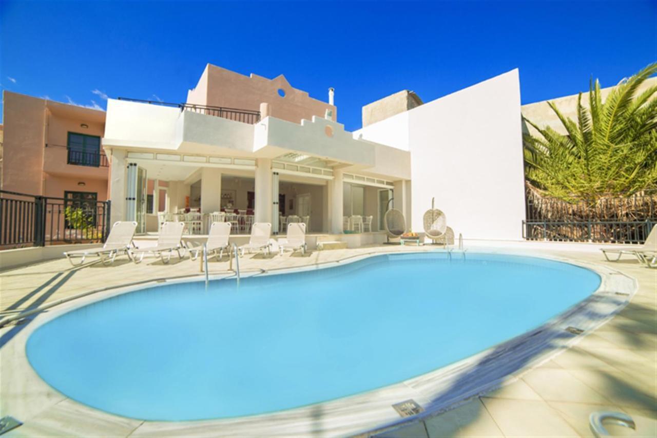 Malia Central Apartments Bagian luar foto