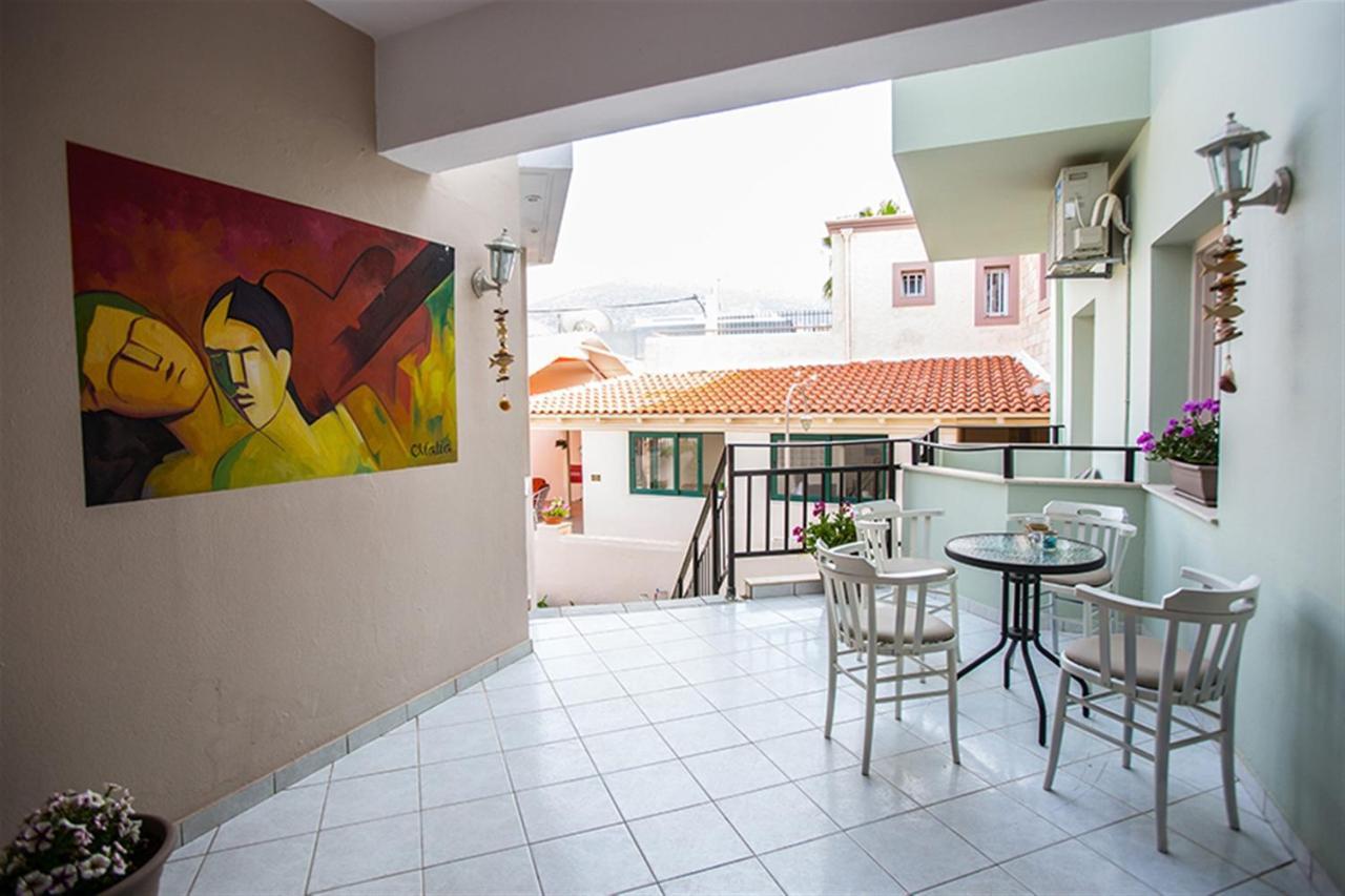 Malia Central Apartments Bagian luar foto