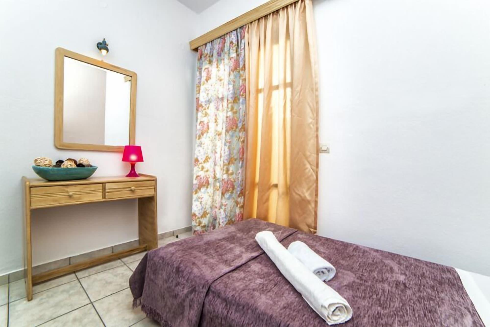Malia Central Apartments Bagian luar foto