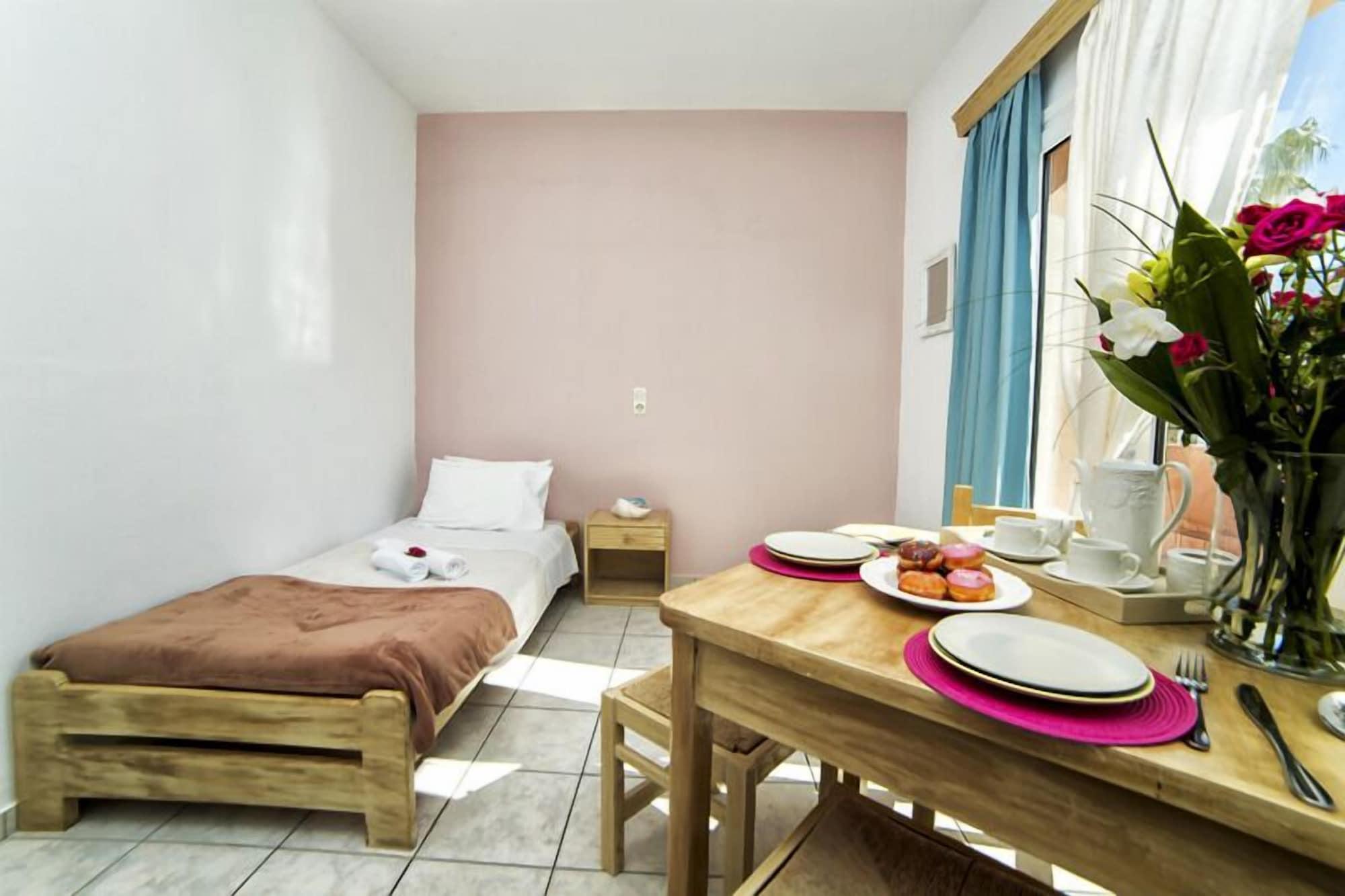 Malia Central Apartments Bagian luar foto