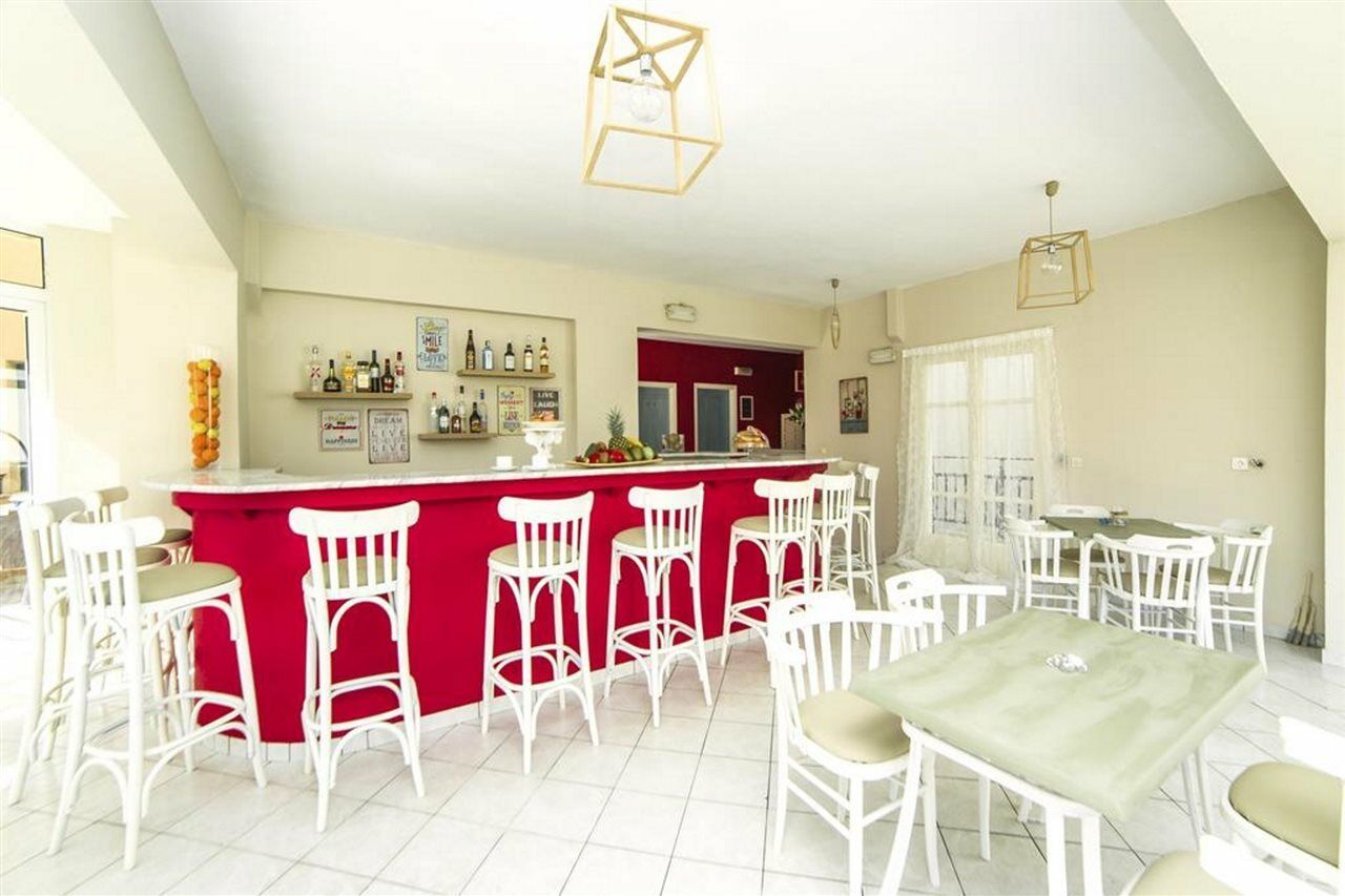 Malia Central Apartments Bagian luar foto